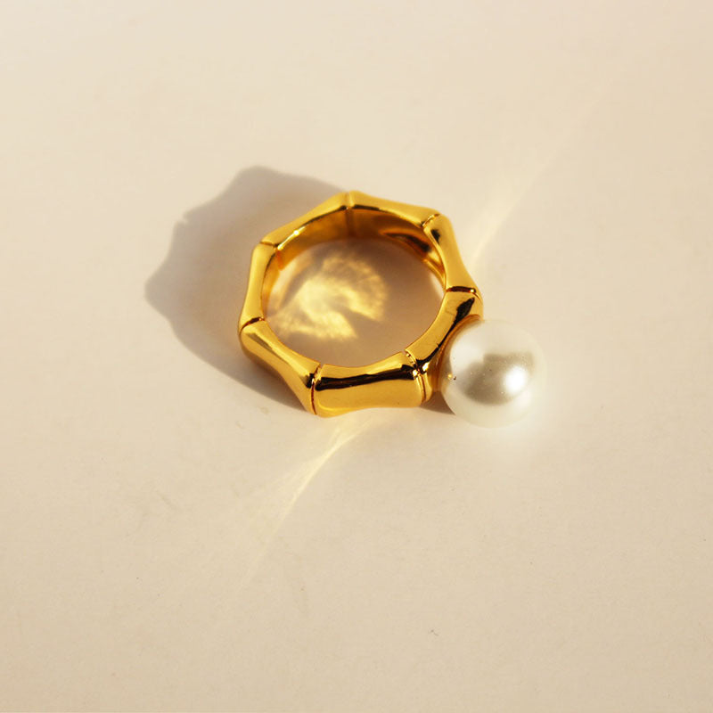 Pearl Square Ring