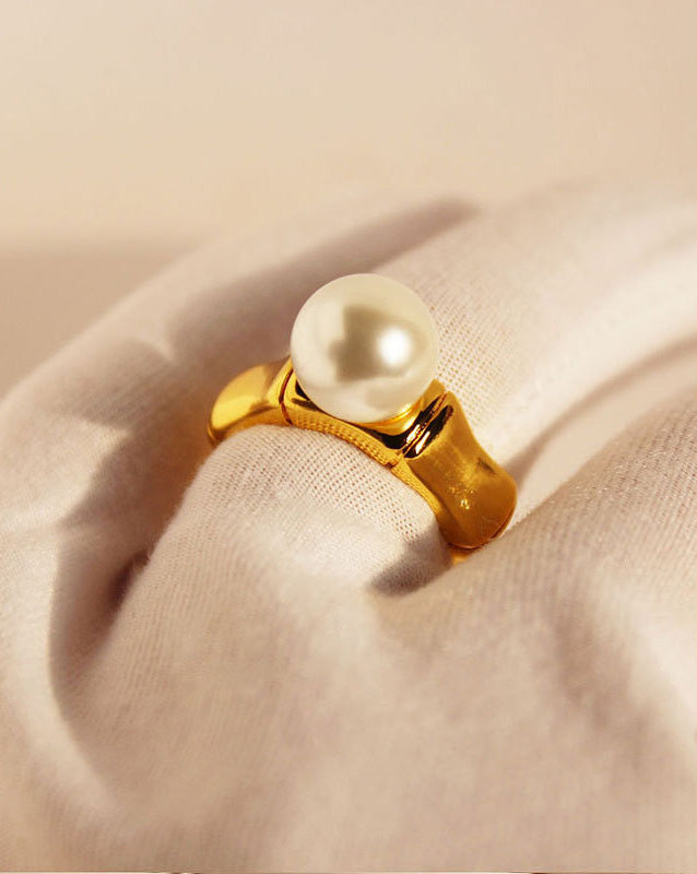 Pearl Square Ring